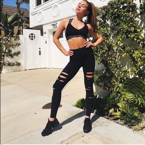Nwt Alo Yoga High Waist Ripped Warrior 